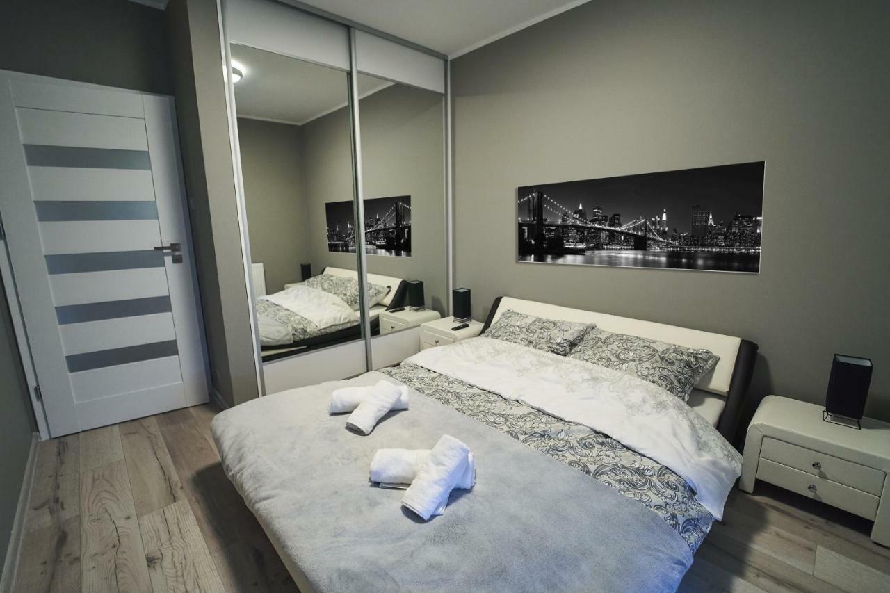 Apartament - Jacuzzi Жешув Экстерьер фото
