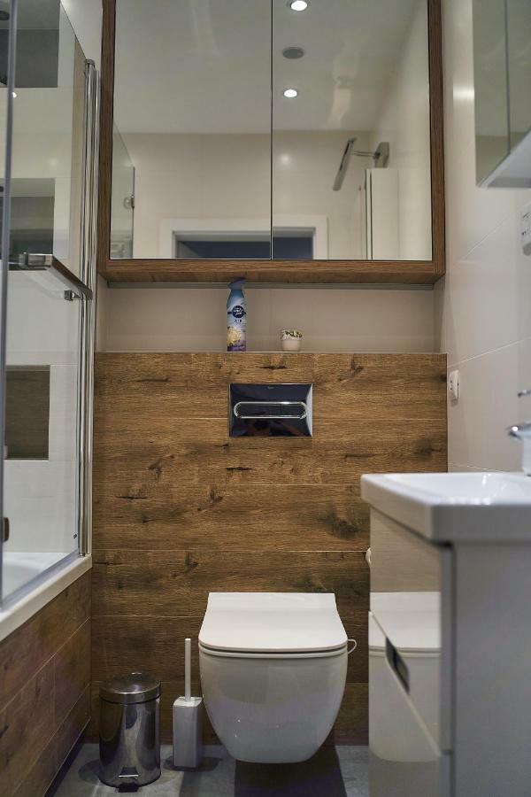 Apartament - Jacuzzi Жешув Экстерьер фото